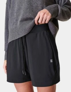 Sweaty Betty Explorer Shorts - Black