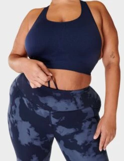 Sweaty Betty Power 7/8 Gym Leggings - Blue Fade Print 10 Sweaty Betty Power 7/8 Gym Leggings - Blue Fade Print -Elevate Fitwear Sales Store sweaty betty power 7 8 gym leggings blue fade print sb5400 7