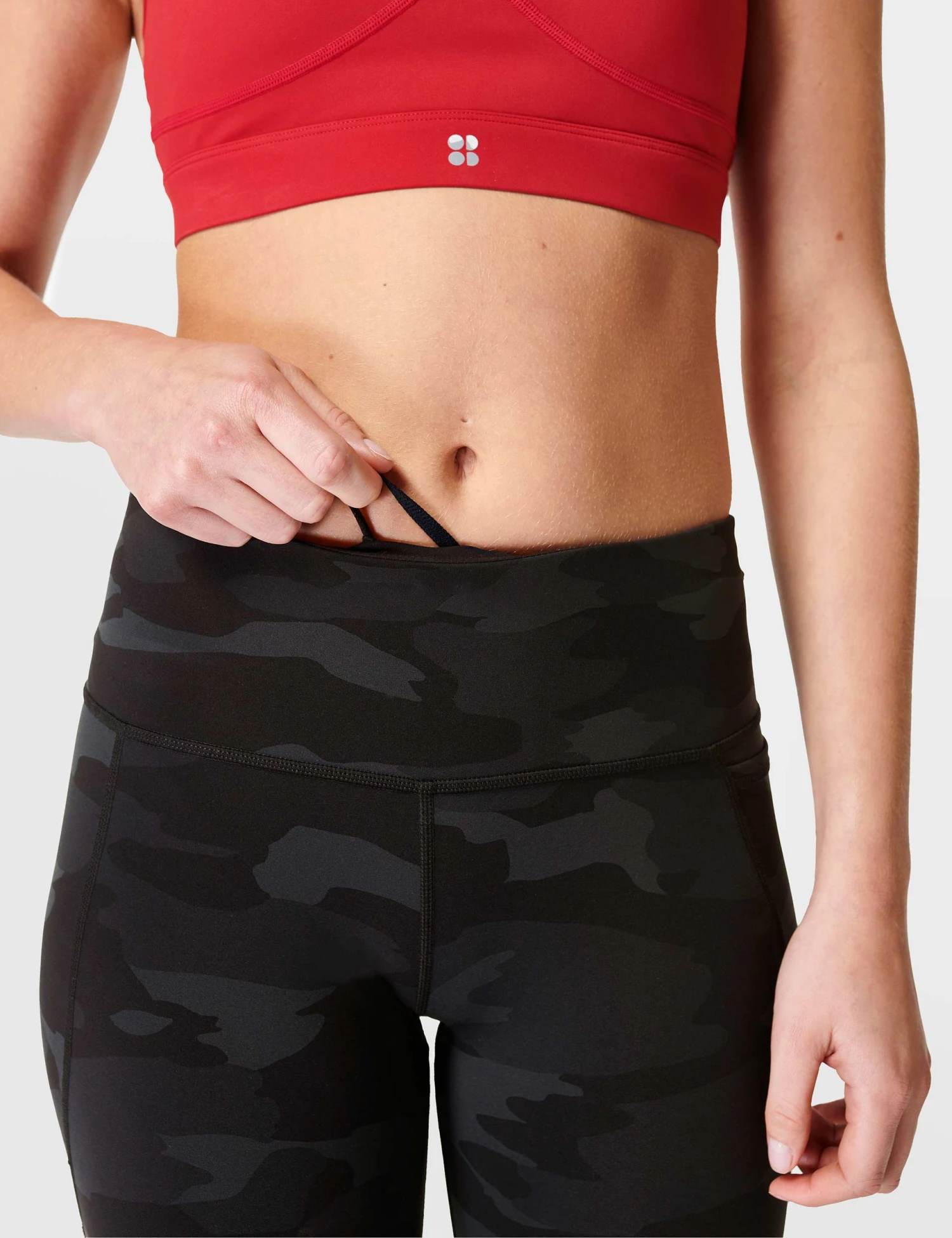 Sweaty Betty Power Gym Leggings - Ultra Black Camo Print 3 Sweaty Betty Power Gym Leggings - Ultra Black Camo Print - Image 3