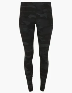 Sweaty Betty Power Gym Leggings - Ultra Black Camo Print 15 Sweaty Betty Power Gym Leggings - Ultra Black Camo Print -Elevate Fitwear Sales Store sweaty betty power gym leggings ultra black camo sb5400 6