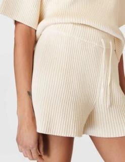 Sweaty Betty Retreat Rib Short - Studio White