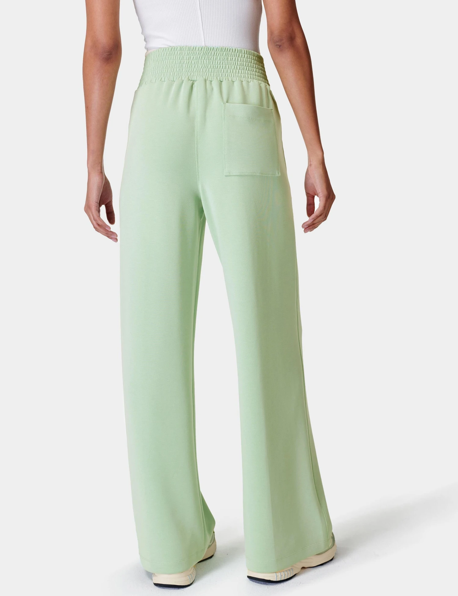 Sweaty Betty Sand Wash Cloud Weight Track Trousers - Butter Green 2 Sweaty Betty Sand Wash Cloud Weight Track Trousers - Butter Green - Image 2
