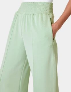 Sweaty Betty Sand Wash Cloud Weight Track Trousers - Butter Green 8 Sweaty Betty Sand Wash Cloud Weight Track Trousers - Butter Green -Elevate Fitwear Sales Store sweaty betty sand wash cloud weight track trousers butter green sb9226 5