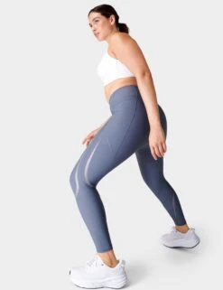 Sweaty Betty Zero Gravity 7/8 Illuminate Run Legging - Endless Blue -Elevate Fitwear Sales Store sweaty betty zero gravity 7 8 illuminate run legging endless blue sb9103 4