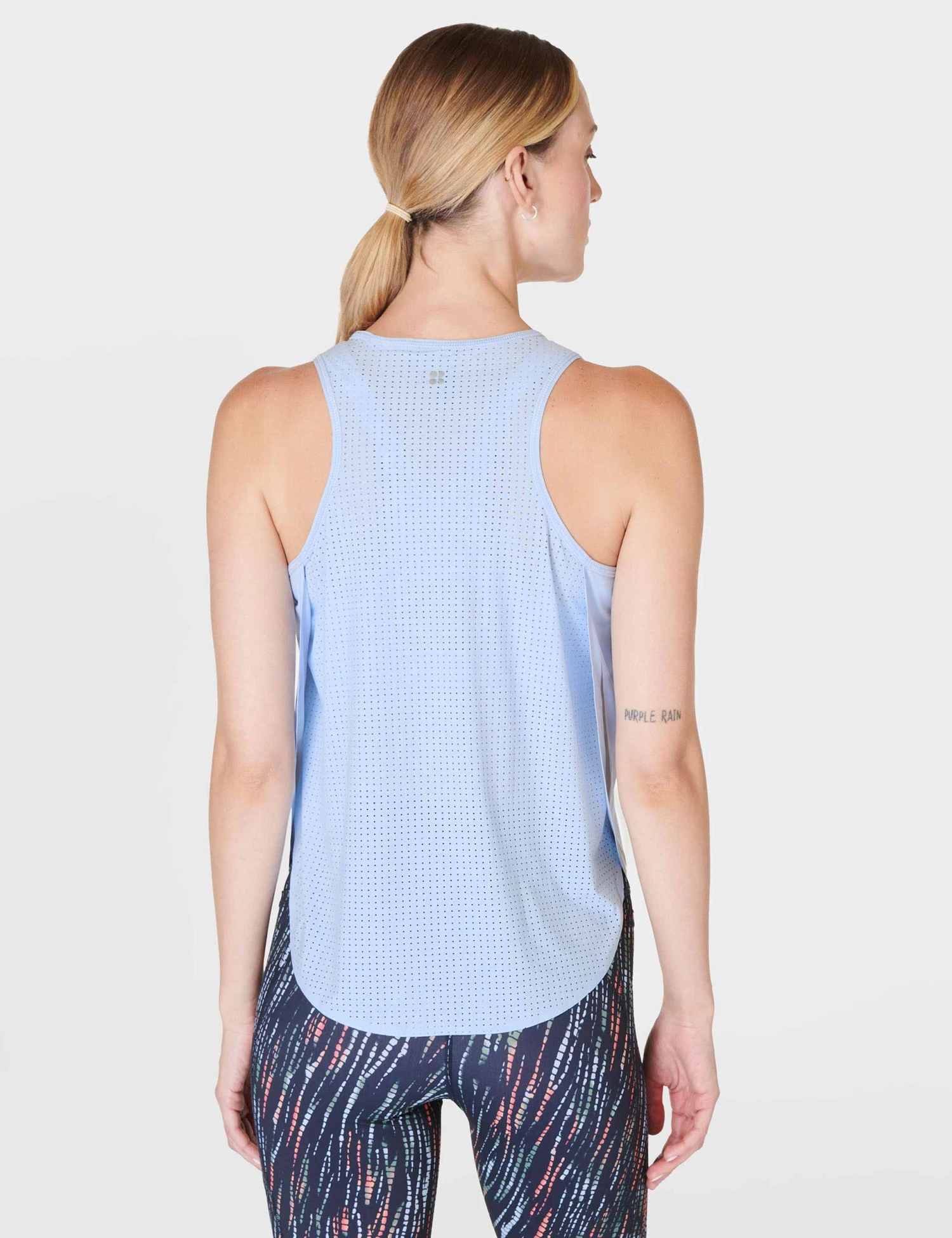 Sweaty Betty Zero Gravity Running Vest - Breeze Blue 2 Sweaty Betty Zero Gravity Running Vest - Breeze Blue - Image 2