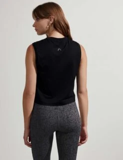 Varley Page Seamless Crop Tank - Black -Elevate Fitwear Sales Store varley page seamless crop tank black VAR01333 3
