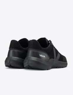 Veja Marlin V-Knit - Full Black -Elevate Fitwear Sales Store veja w marlin v knit trainers full black LT102456 4