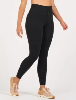 Vuori Daily Legging - Black -Elevate Fitwear Sales Store vuori daily legging black VW323BLK 3
